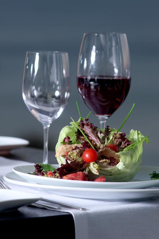 Eser Premium & 5* Büyükçekmece