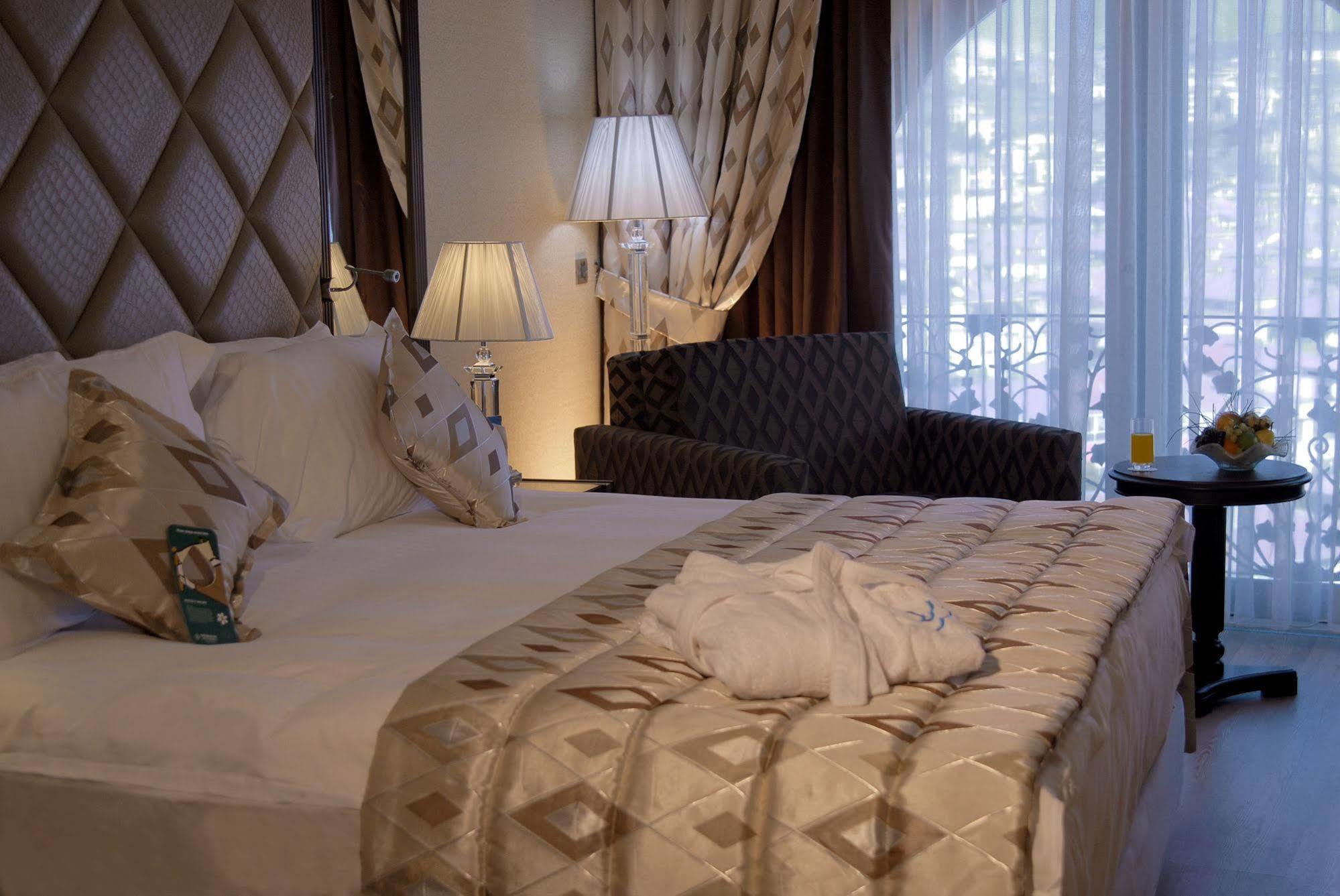 Hotel Eser Premium & Büyükçekmece